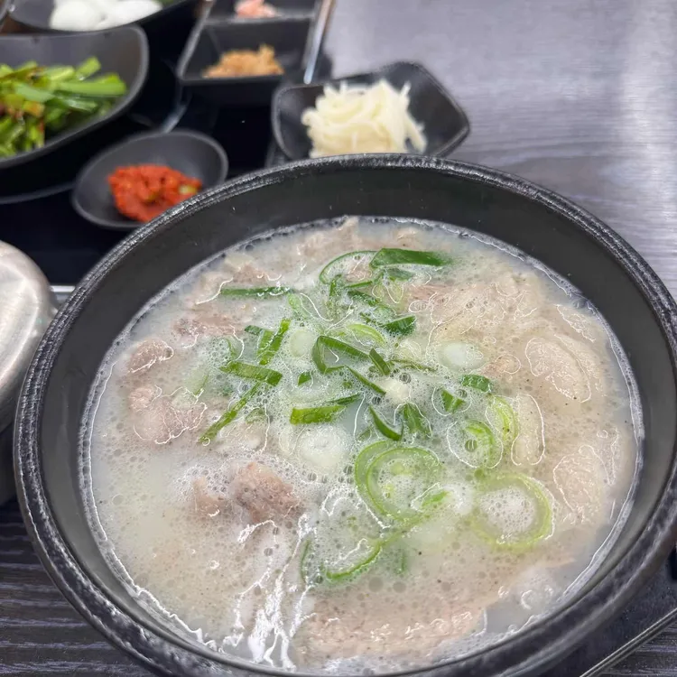 일타돼지국밥 대표 사진