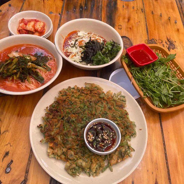 돌미나리집 대표 사진