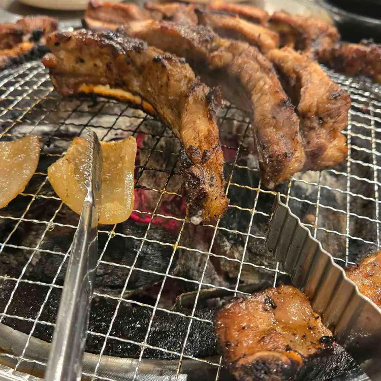 청춘극장 대표 사진
