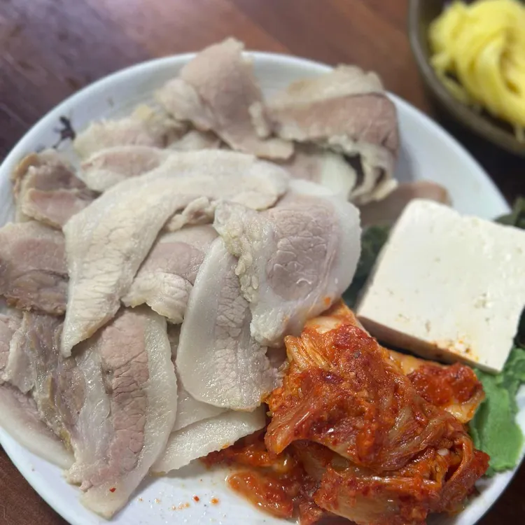 영진돼지국밥 사진 2