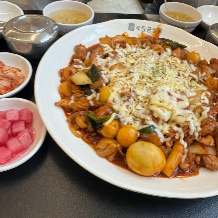 동궁찜닭 마곡점 - 마곡 찜닭 맛집 | 다이닝코드, 빅데이터 맛집검색