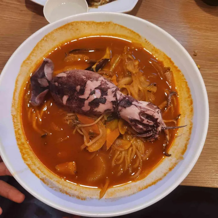 짬홍 대표 사진