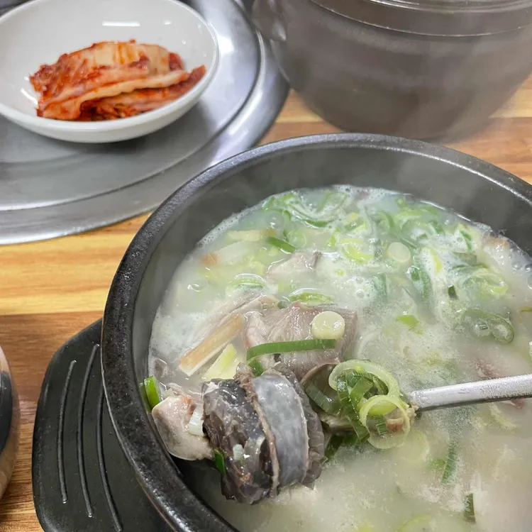 용마순대국 대표 사진