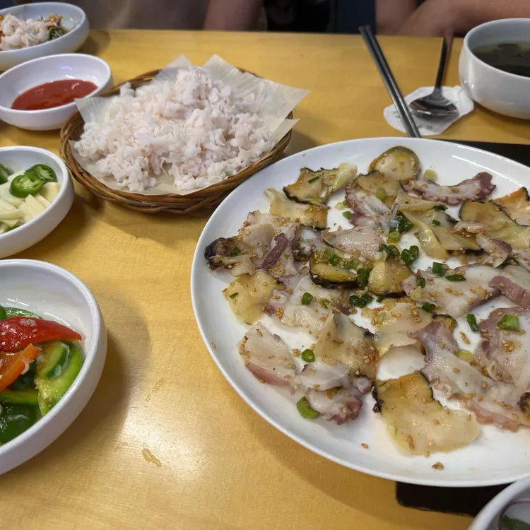 충무집 사진 2
