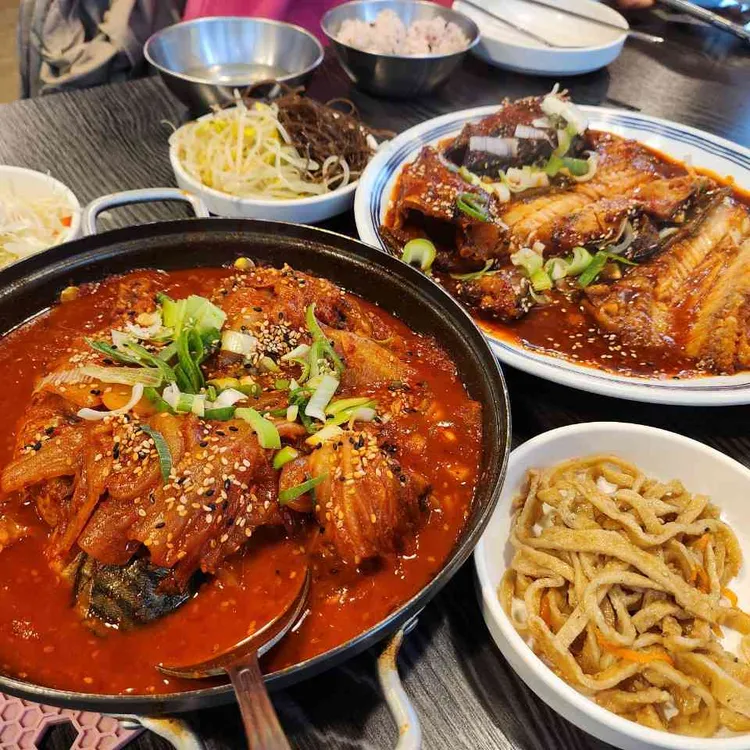 어반 대표 사진