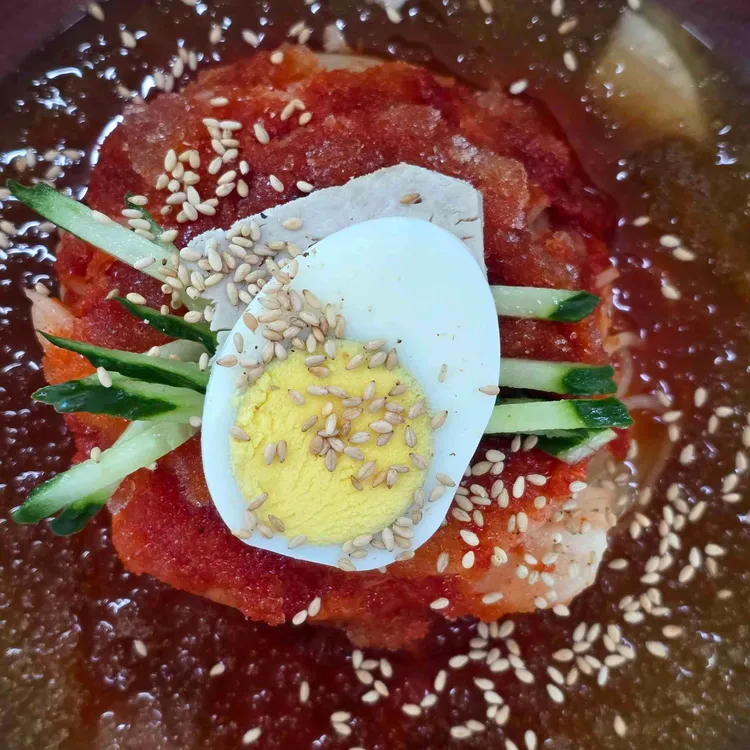 고래밀면 사진 2