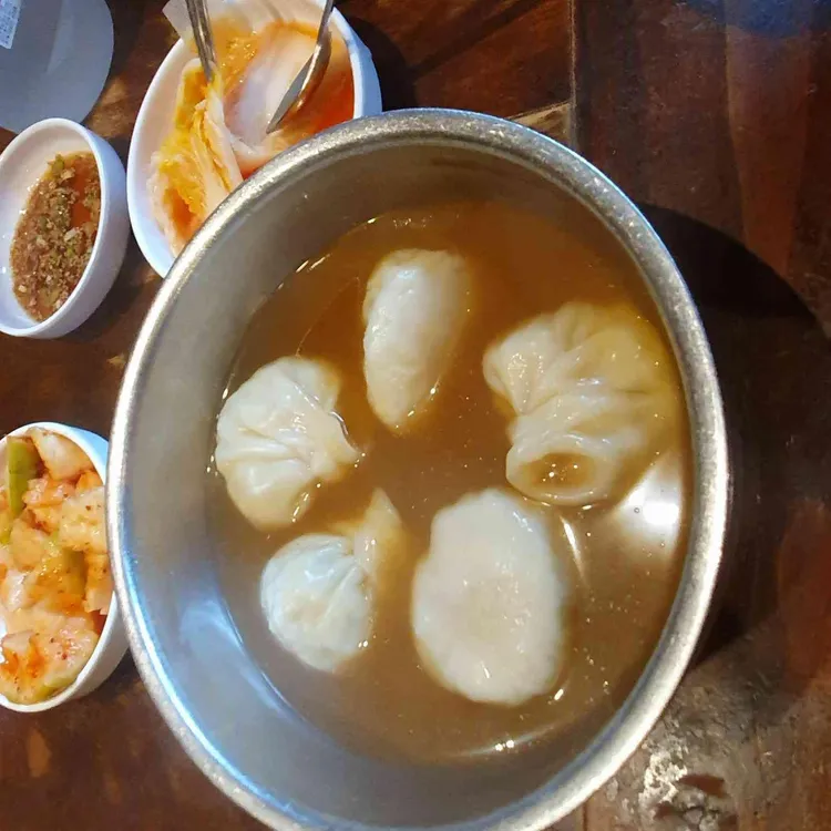 어랑손만두국 대표 사진