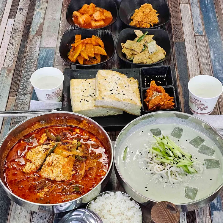 두부품은육개장 대표 사진