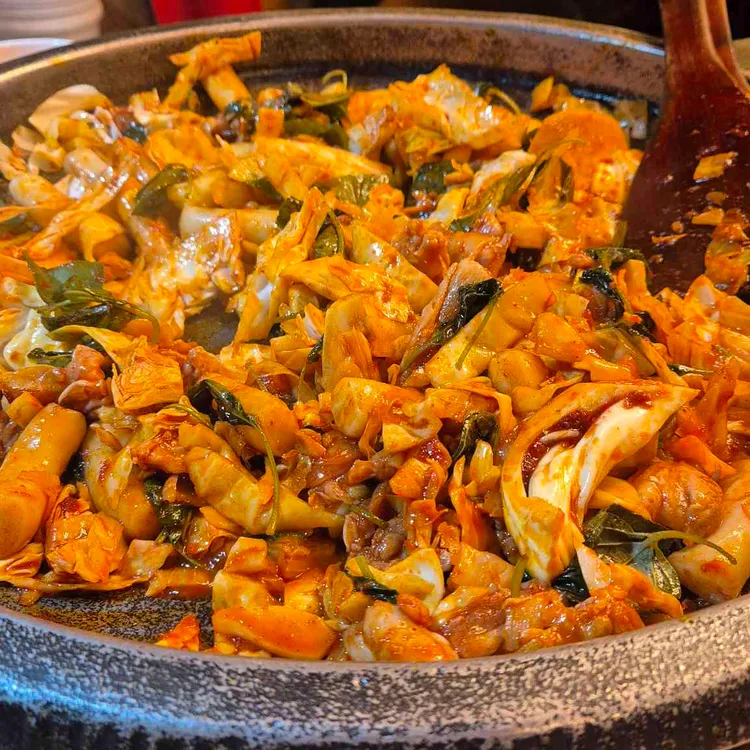 춘천무쇠닭갈비 대표 사진