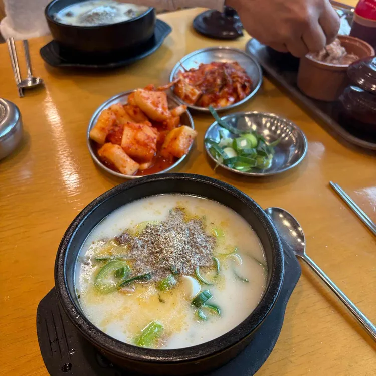 무봉리토종순대국체인본부 대표 사진