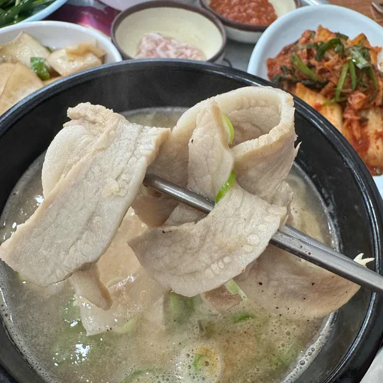 이선녀돼지국밥 사진 2