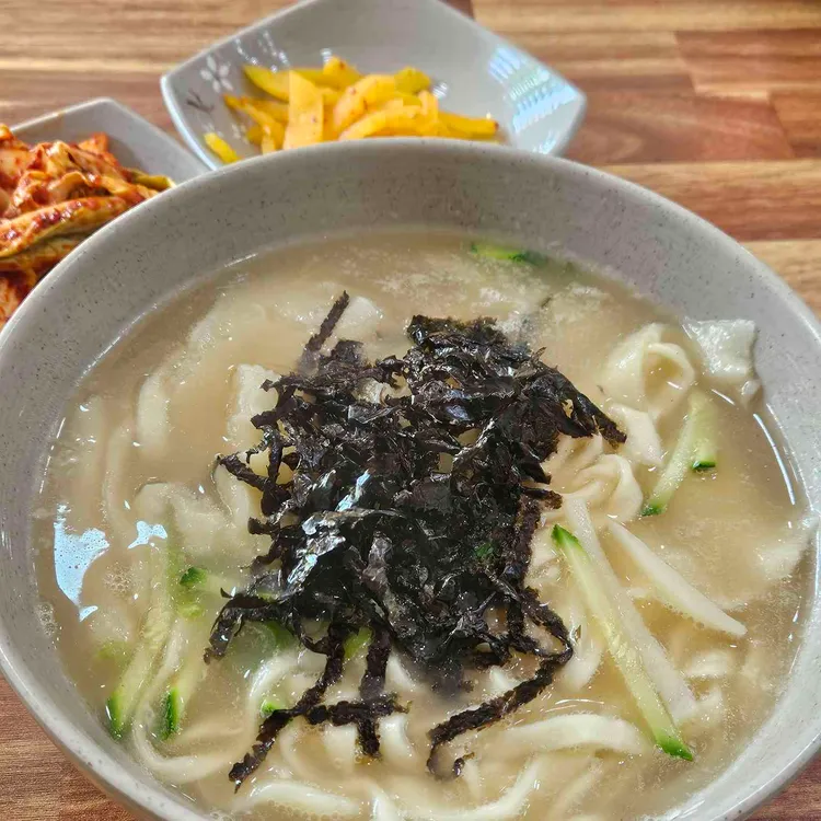 역전칼국수 사진 2
