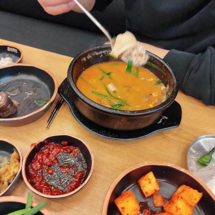 흔한국밥 대표 사진