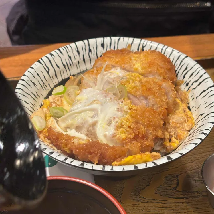 크레이지카츠 사진 1