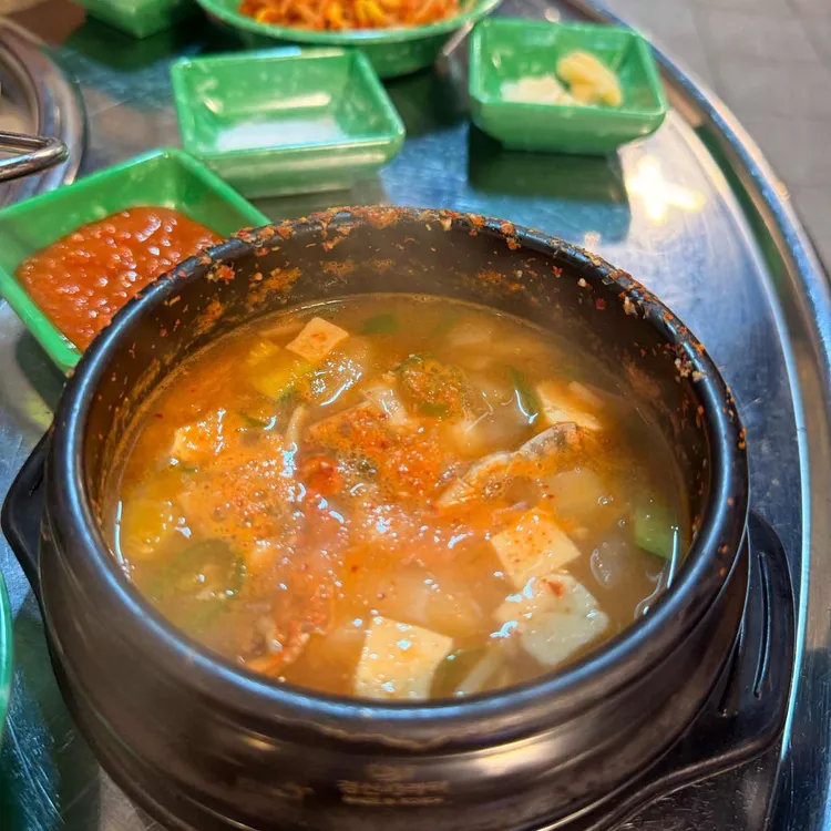 뒷골목연탄구이 대표 사진