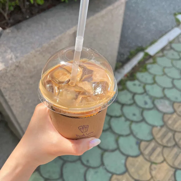 피콜로라떼 대표 사진