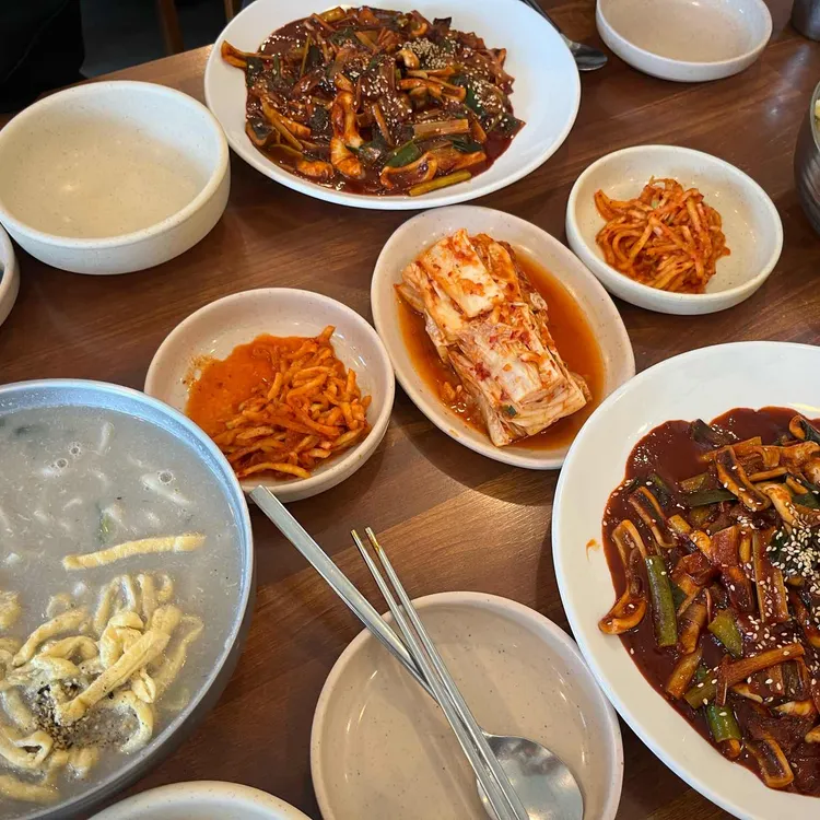삽다리칼국수 사진
