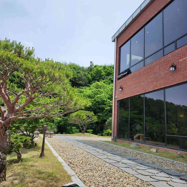배방숲카페 대표 사진
