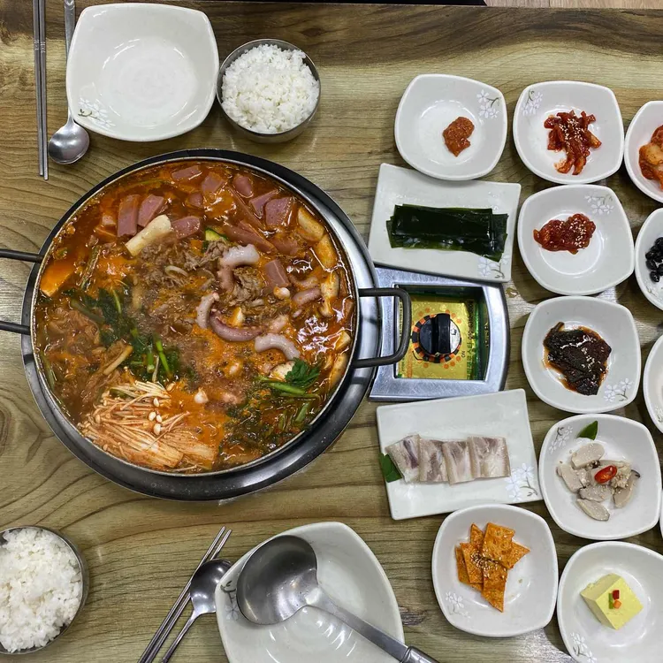 지지전골마당 사진 2