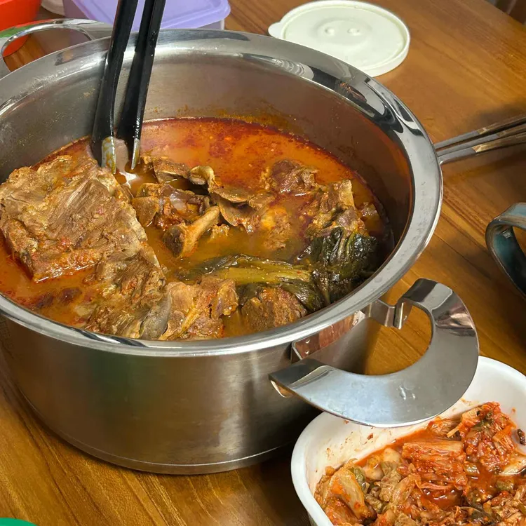 금촌뼈다귀감자탕 사진 1