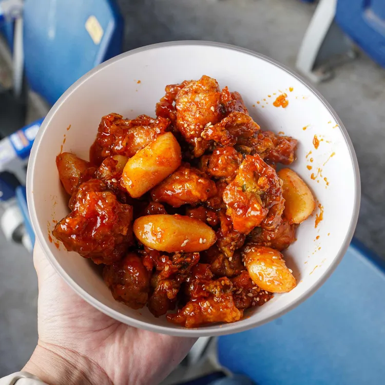 깻잎닭강정 사진 1