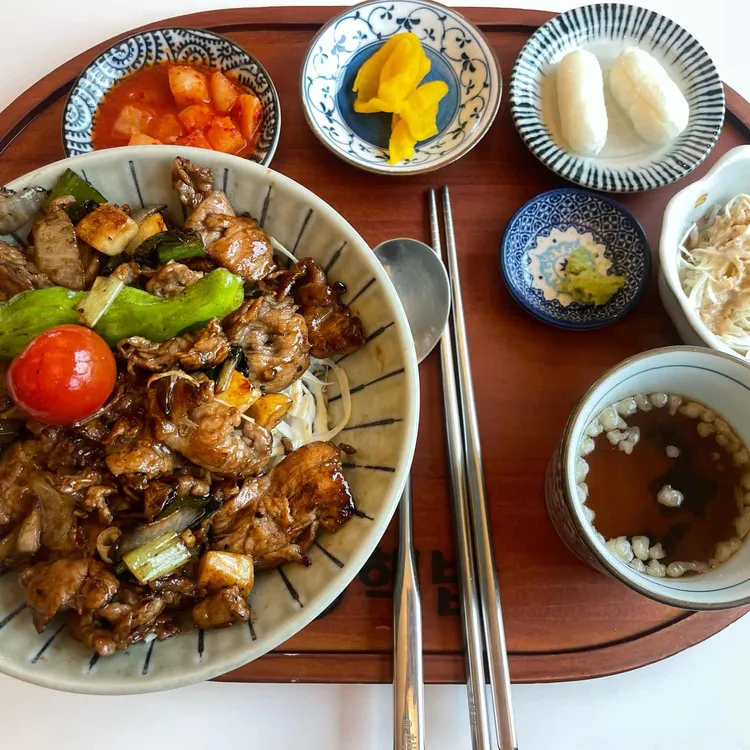 핵밥 대표 사진