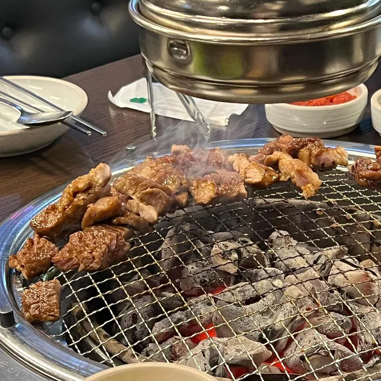 홍고집 대표 사진