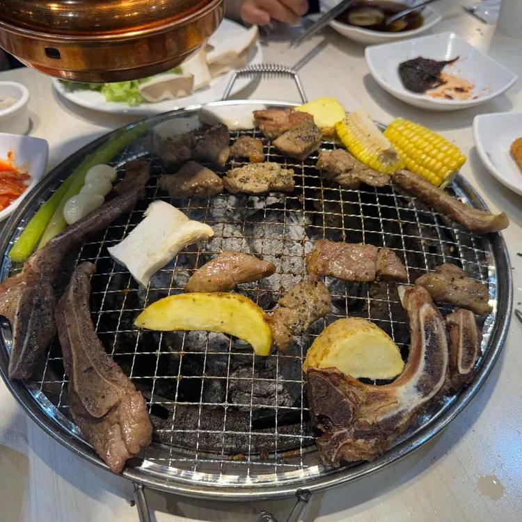 명륜진사갈비  대표 사진