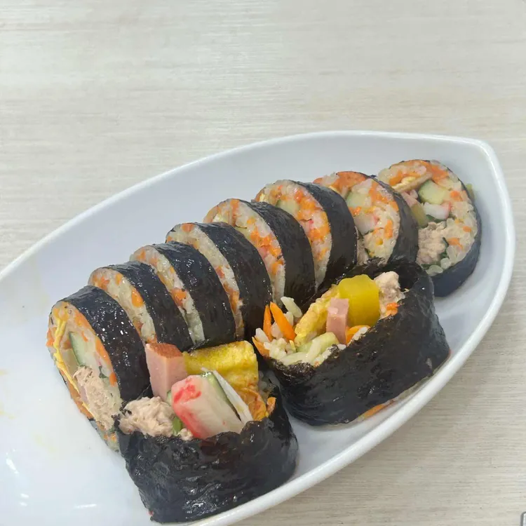 영미김밥앤수제돈까스 사진 1