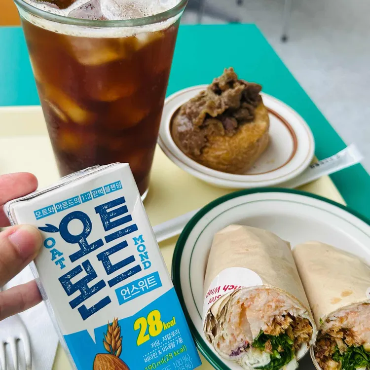 Poke all day 포케&샐러드 사진 1