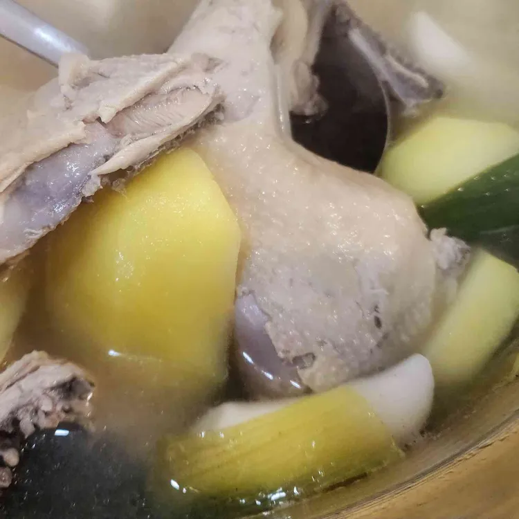 효담칼국수 닭한마리 사진 1