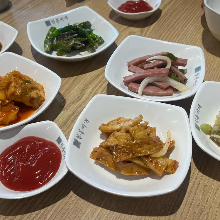 월롱찌개 대표 사진