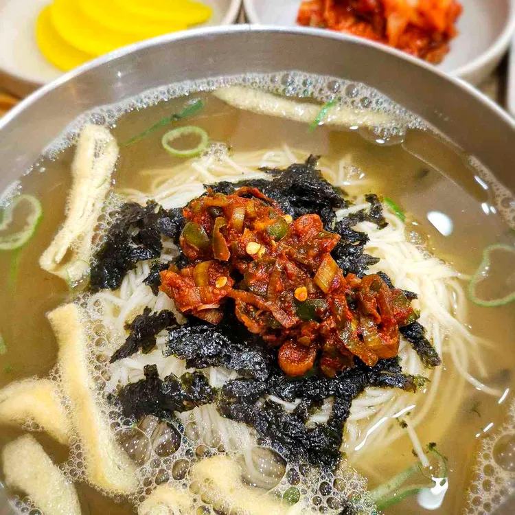 탑 국수집 대표 사진