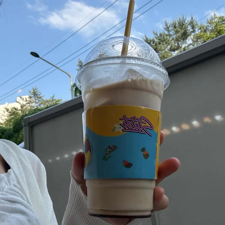 컴포즈커피 대표 사진