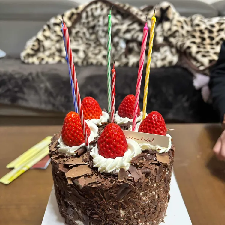크림라벨 대표 사진