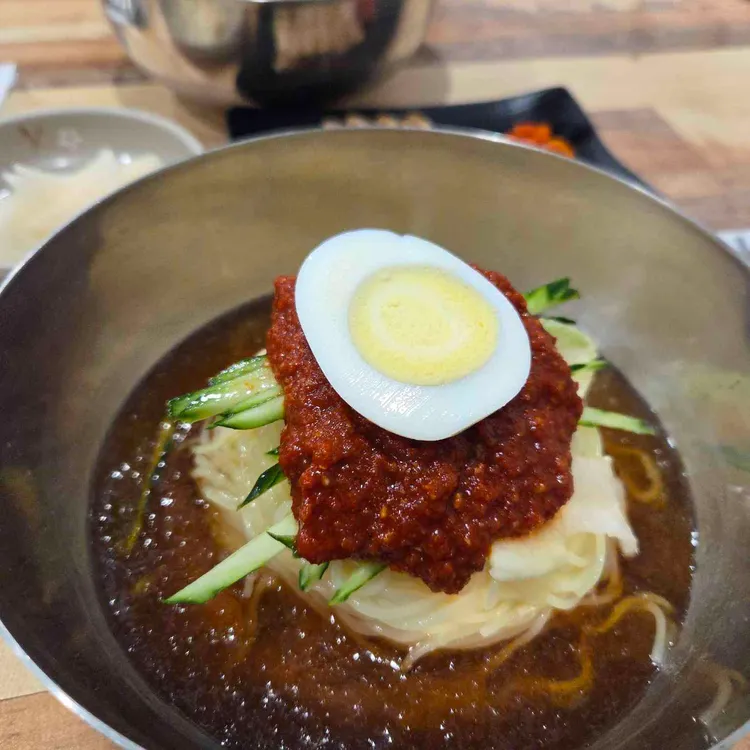 국대밀면 대표 사진