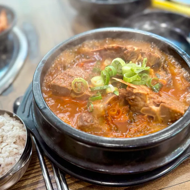 뼈대장인팽성점 뼈대장인팽성점 - 팽성 감자탕, 뼈해장국 맛집 | 다이닝코드, 빅데이터 맛집검색