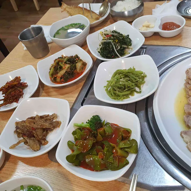 정담마늘보쌈 사진 2