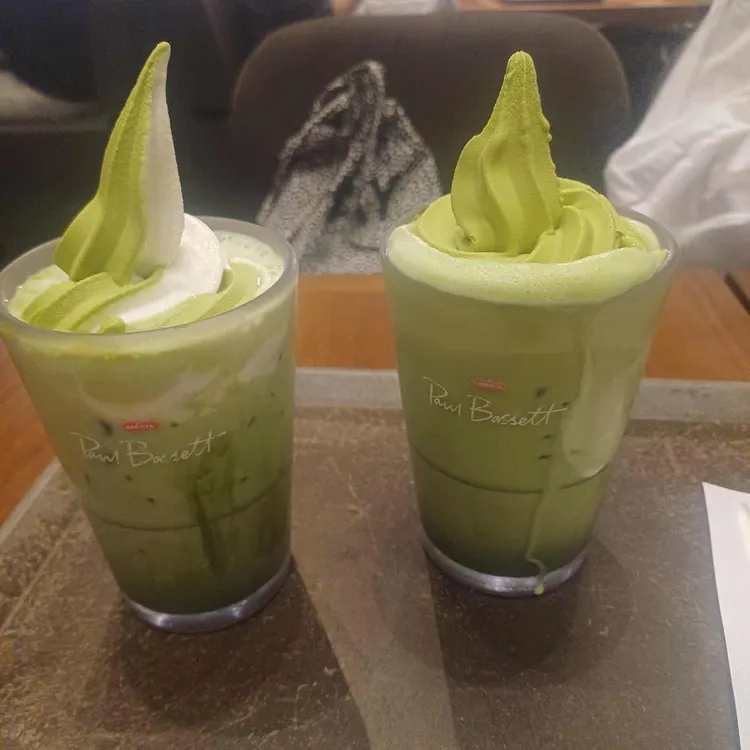 폴바셋 대표 사진