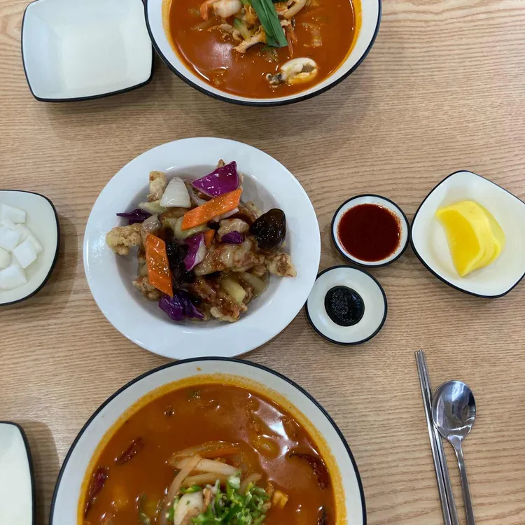 중식당 초심 대표 사진
