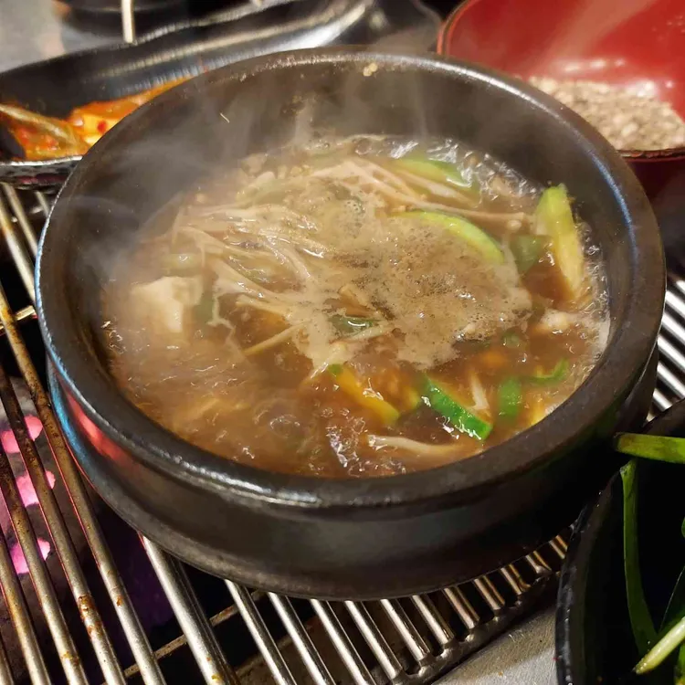 왕재봉흑돼지 대표 사진