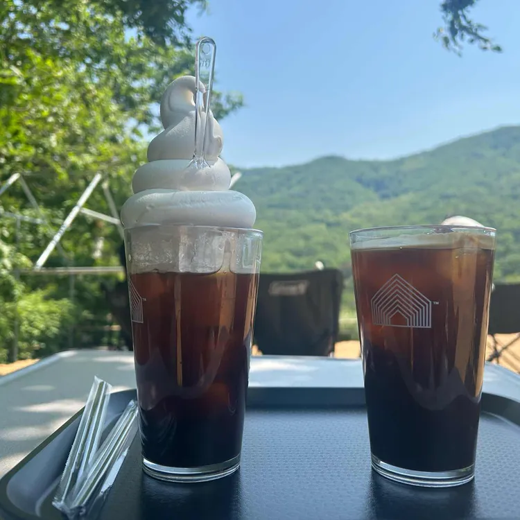 카페 산 사진