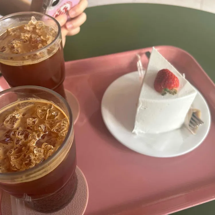 피오니 사진