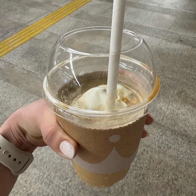 폴바셋  대표 사진