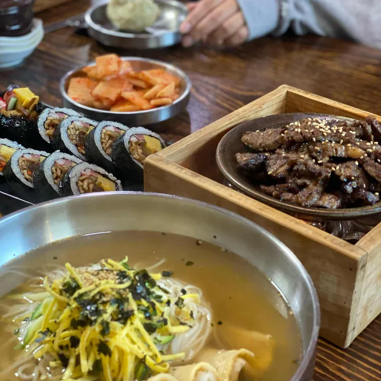 갈비랑국수랑 - 경주 비빔국수, 김밥 맛집 | 다이닝코드, 빅데이터 맛집검색