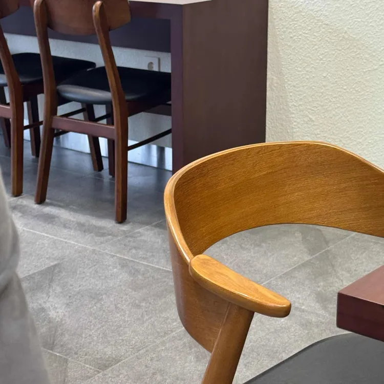더설 대표 사진
