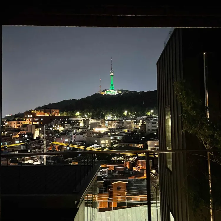 uphill namsan 대표 사진
