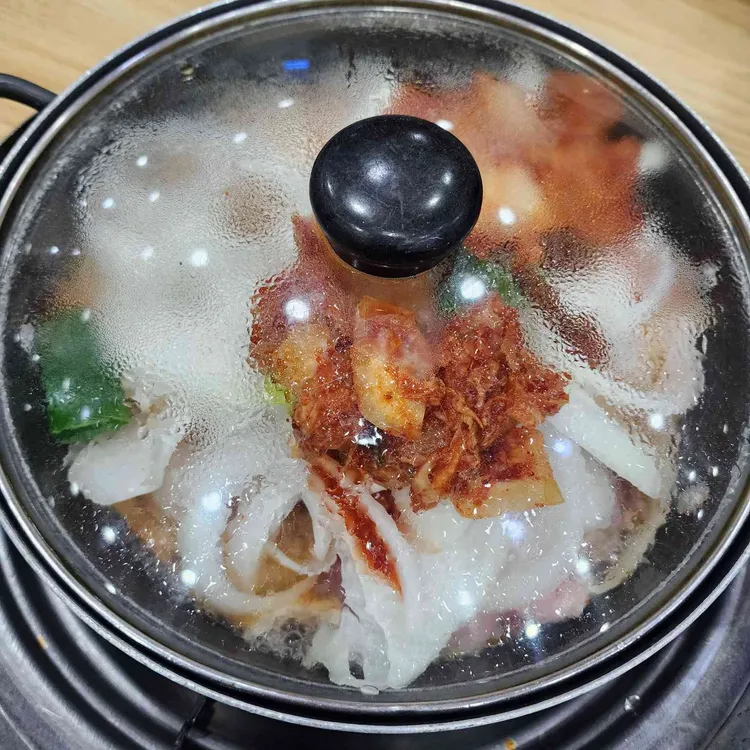 돼지집 사진