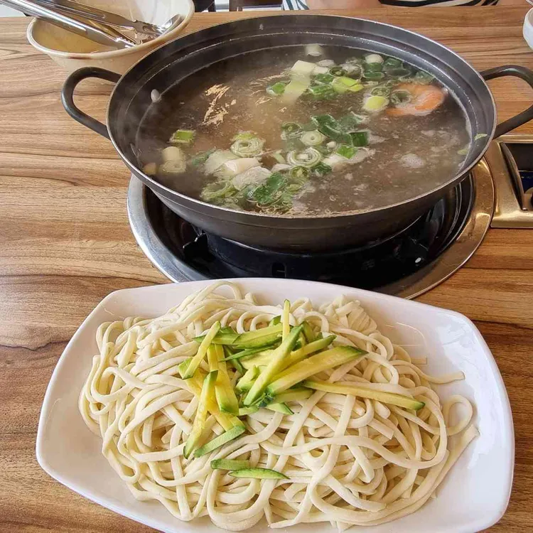 삐쭉이백합칼국수 사진 2