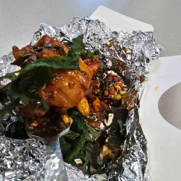 냠냠숯불두마리치킨 사진 2